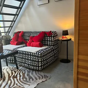  Appartement Wellness Loft With Sauna, Jacuzzi, Roof Terrace & Amazing View België